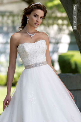 Aluguel de vestidos sjc: como escolher o traje de casamento